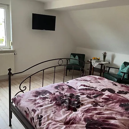 Ferienhaus Haus Bernsteinsee Mit Goitzsche-schnuppersegeln *